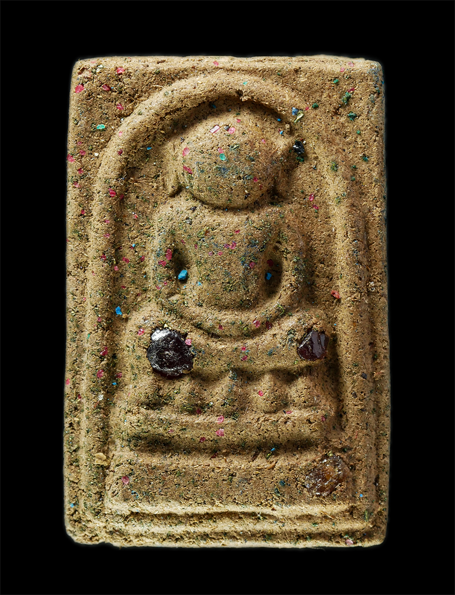 30Jun25 (264)p.jpg - พระสมเด็จไกเซอร์ หลวงปู่บุญมา โชติธัมโม สำนักสงฆ์เขาแก้วทอง ต.เขาไม้แก้ว อ.กบินทร์บุรี จ.ปราจีนบุรี ปี2562 เนื้อผงพุทธคุณ ผงว่าน ฝังตะกรุด ฝังพลอยเสก  [..] | https://kamulet.in.th